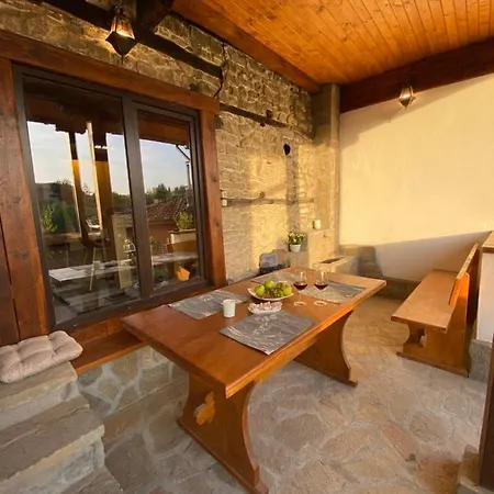 Studio Spring Veliko Tarnovo